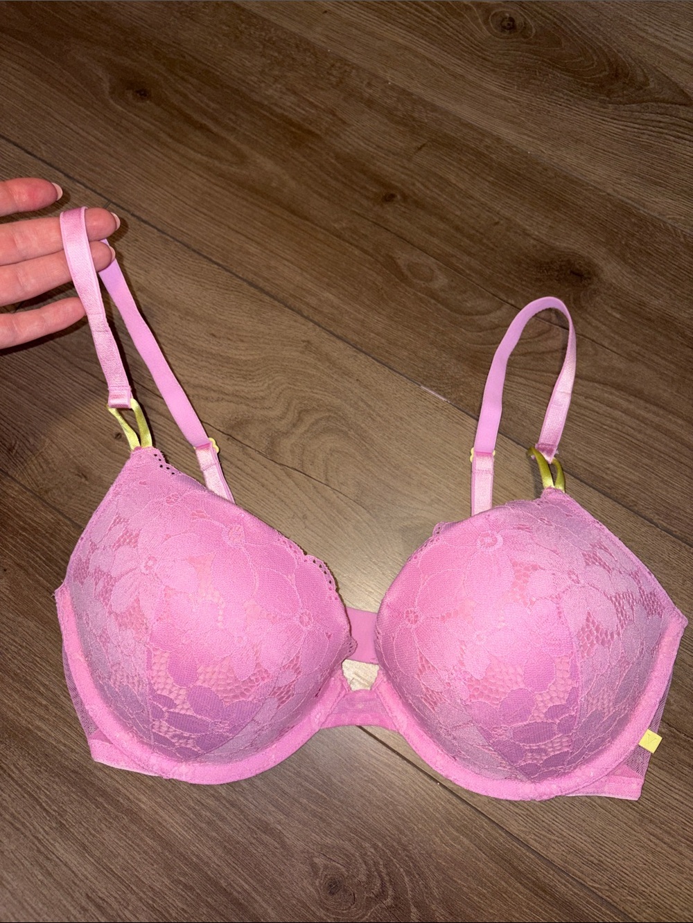 Victoria's Secret Pink Lace Push-Up Bra with Yelloa Accents